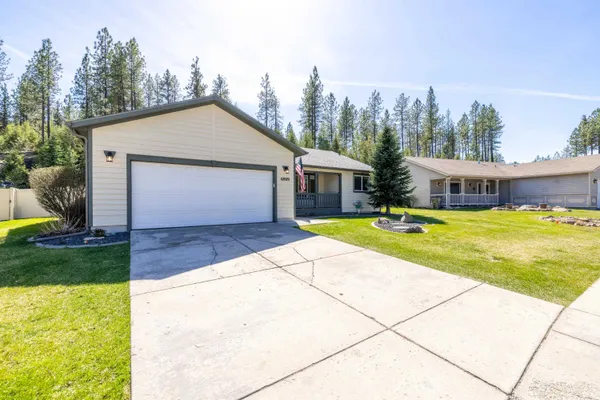 $450,000 | 6009 Ruby Way, Nine Mile Falls, WA 99026