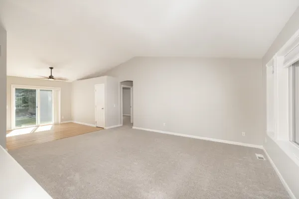 $450,000 | 6009 Ruby Way, Nine Mile Falls, WA 99026