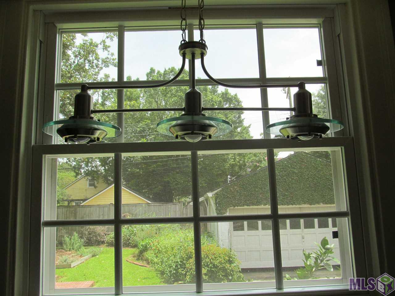 2258 Terrace Avenue Baton Rouge, LA 70806 - Photo 12 of 31 Gallery Image 12