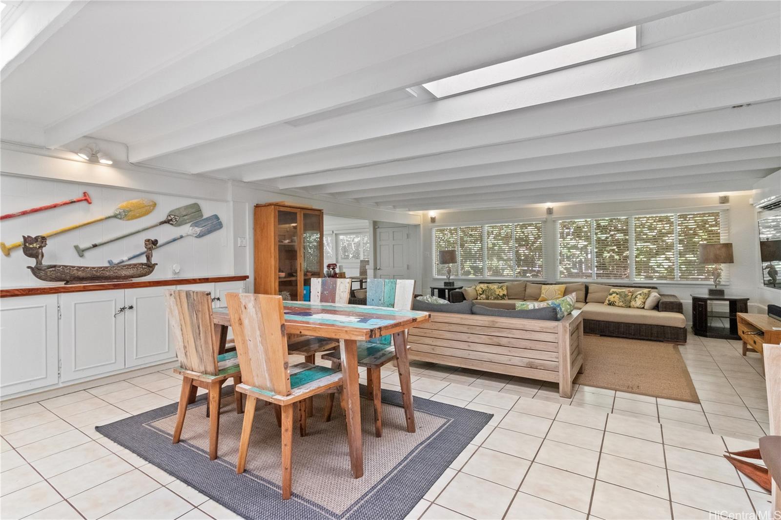 61-707 Papailoa Road Haleiwa, HI 96712 - Photo 20 of 25 A spacious additional living room at the back of the home provides flexible space—perfect for family visits, entertaining, or even rental income potential. North Shore Haleiwa Hawaii.