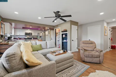 $1,264,500 | 1630 Cayucos Drive, Lafayette, CA 94549