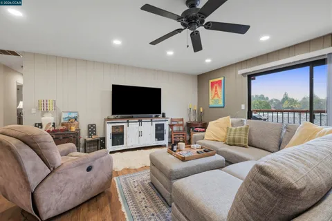 $1,264,500 | 1630 Cayucos Drive, Lafayette, CA 94549