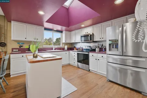 $1,264,500 | 1630 Cayucos Drive, Lafayette, CA 94549