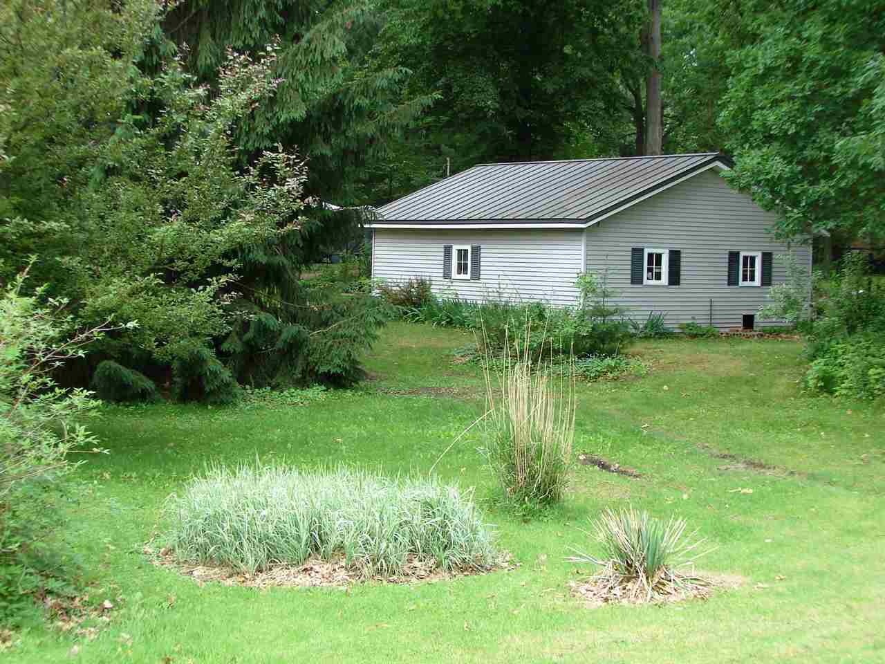 682 Jerry Ray Road Vestaburg, MI 48891 - Photo 29 of 33 1848406-28.JPG