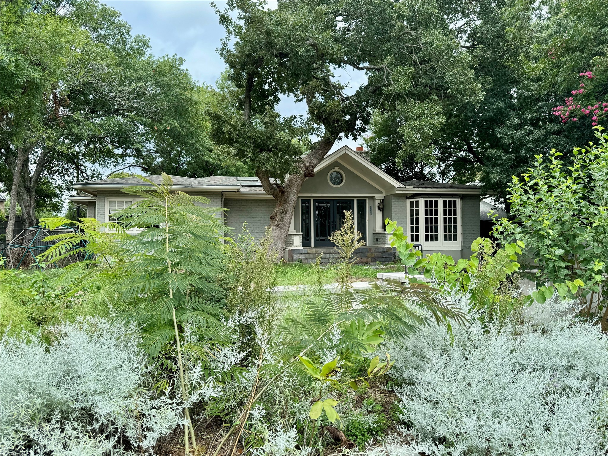 2416 Vista Lane Austin, TX 78703 - Photo 1 of 6