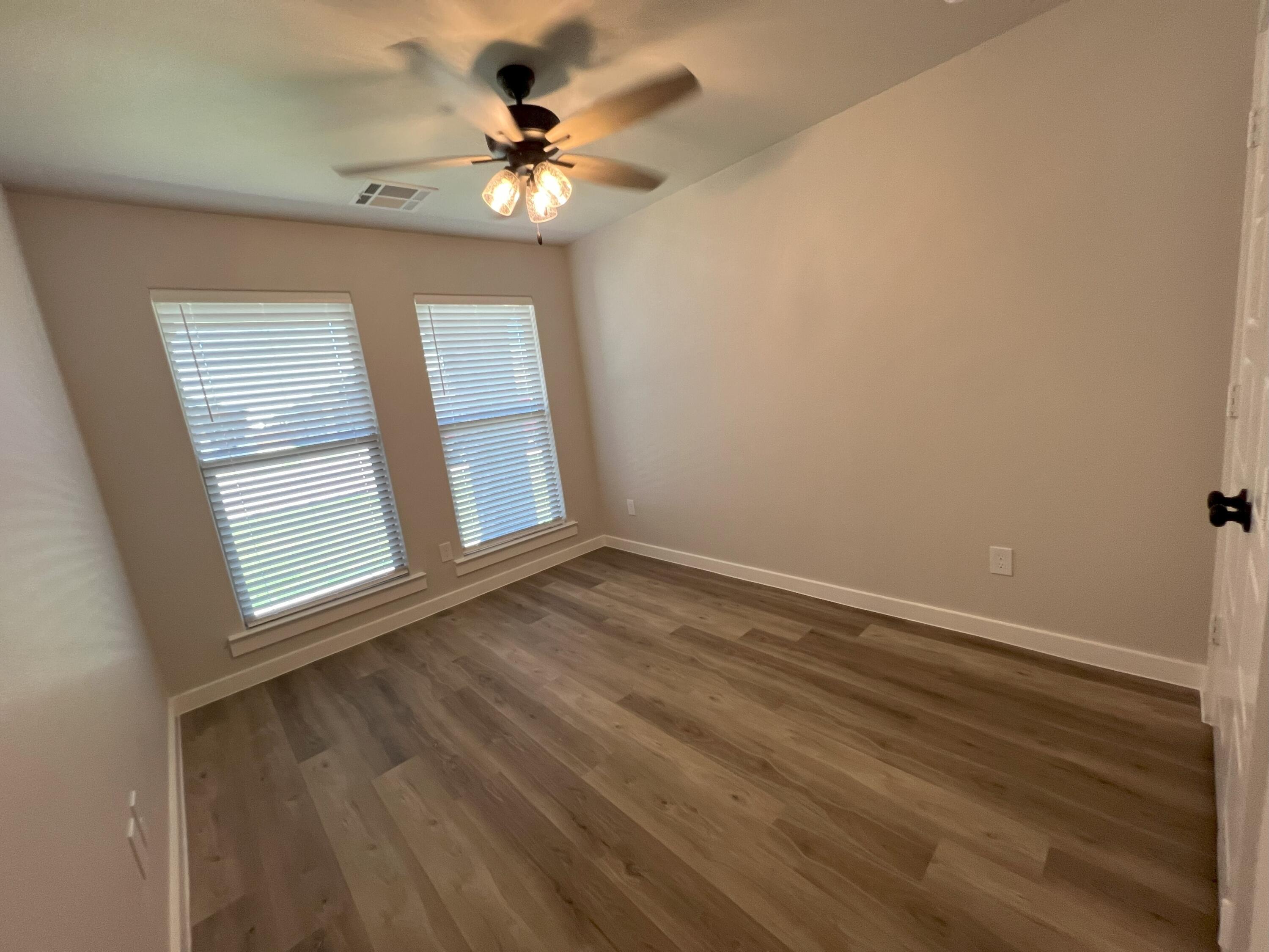 7004 13th Street Lubbock, TX 79416 - Photo 4 of 21 3