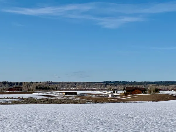 $525,000 | 2290 Snow Crest Ranch Drive, Driggs, ID 83422
