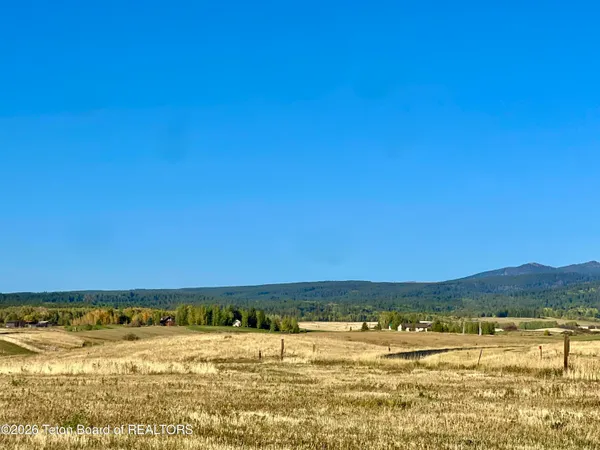 $525,000 | 2290 Snow Crest Ranch Drive, Driggs, ID 83422