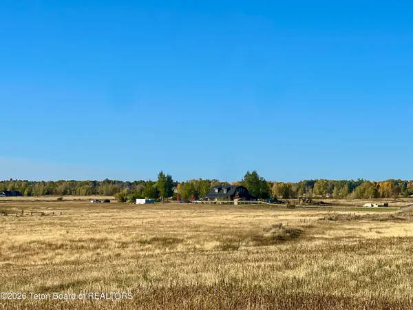 $525,000 | 2290 Snow Crest Ranch Drive, Driggs, ID 83422