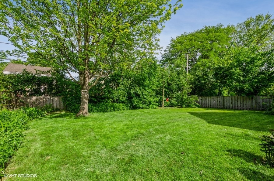 9337 Crawford Avenue Evanston, IL 60203 - Photo 36 of 37