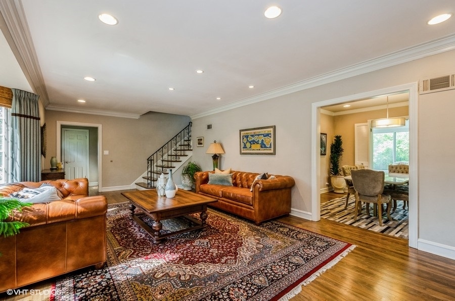 9337 Crawford Avenue Evanston, IL 60203 - Photo 7 of 37