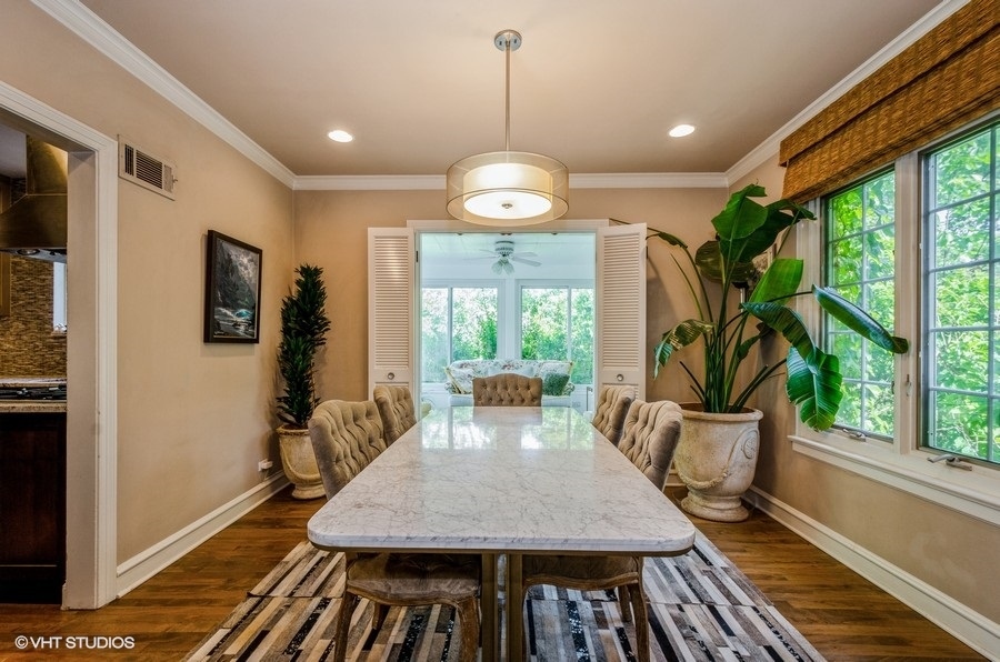 9337 Crawford Avenue Evanston, IL 60203 - Photo 9 of 37