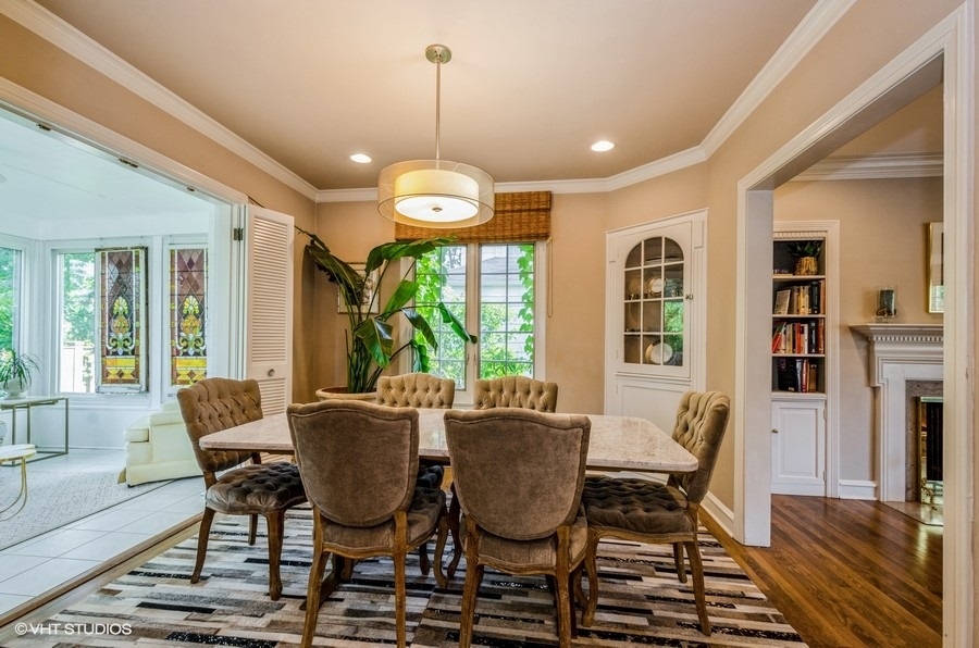 9337 Crawford Avenue Evanston, IL 60203 - Photo 10 of 37