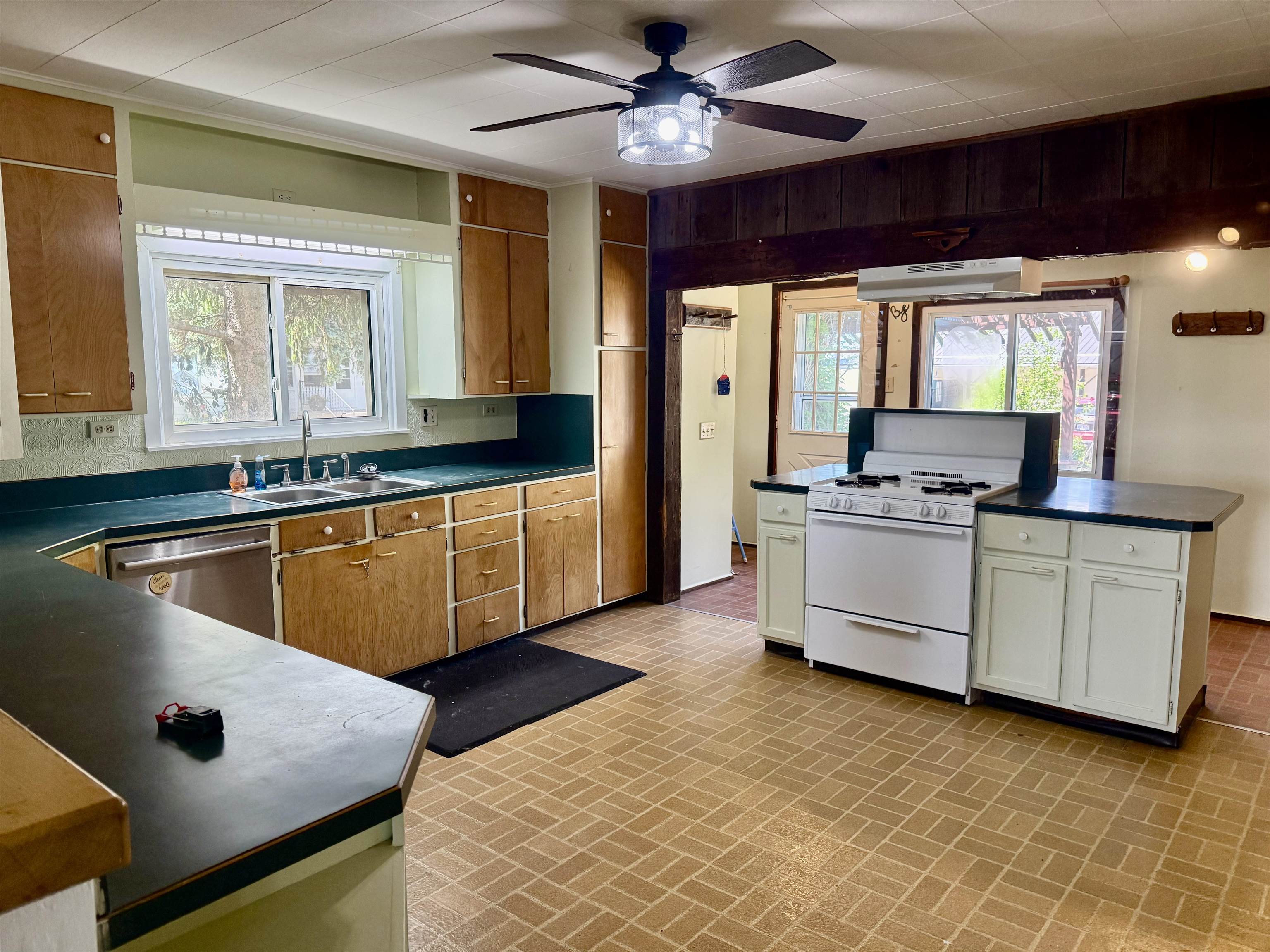 2298 West Hayes Road Ithaca, MI 48847 - Photo 38 of 54