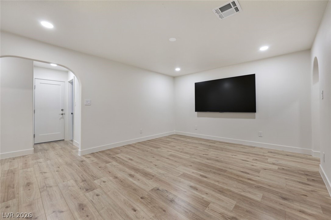 3155 Mountain Spring Road Las Vegas, NV 89146 - Photo 16 of 44