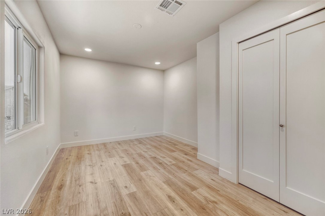 3155 Mountain Spring Road Las Vegas, NV 89146 - Photo 34 of 44