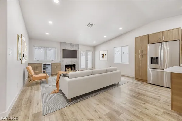 $775,000 | 3155 Mountain Spring Road, Las Vegas, NV 89146