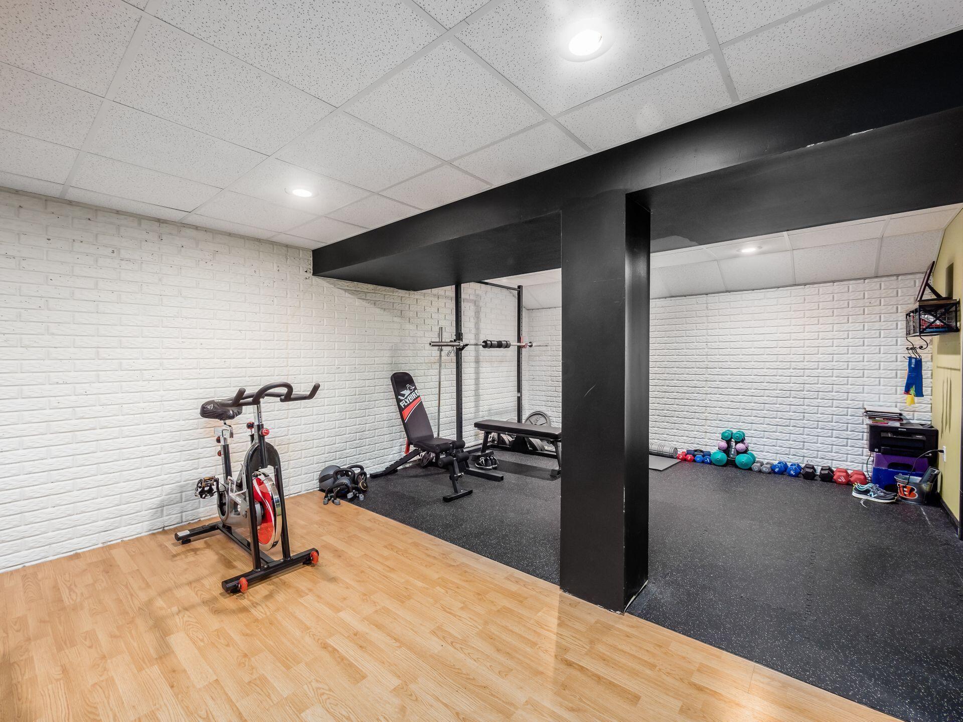 3845 Powder Ridge Road Grove City, OH 43123 - Photo 32 of 41 Work Out Area