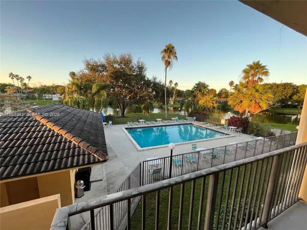 $1,950 | 11453 Northwest 39th Court, Unit 2102, Coral Springs, FL 33065