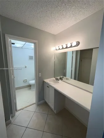 $1,950 | 11453 Northwest 39th Court, Unit 2102, Coral Springs, FL 33065