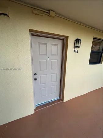$1,950 | 11453 Northwest 39th Court, Unit 2102, Coral Springs, FL 33065