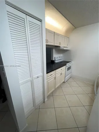 $1,950 | 11453 Northwest 39th Court, Unit 2102, Coral Springs, FL 33065