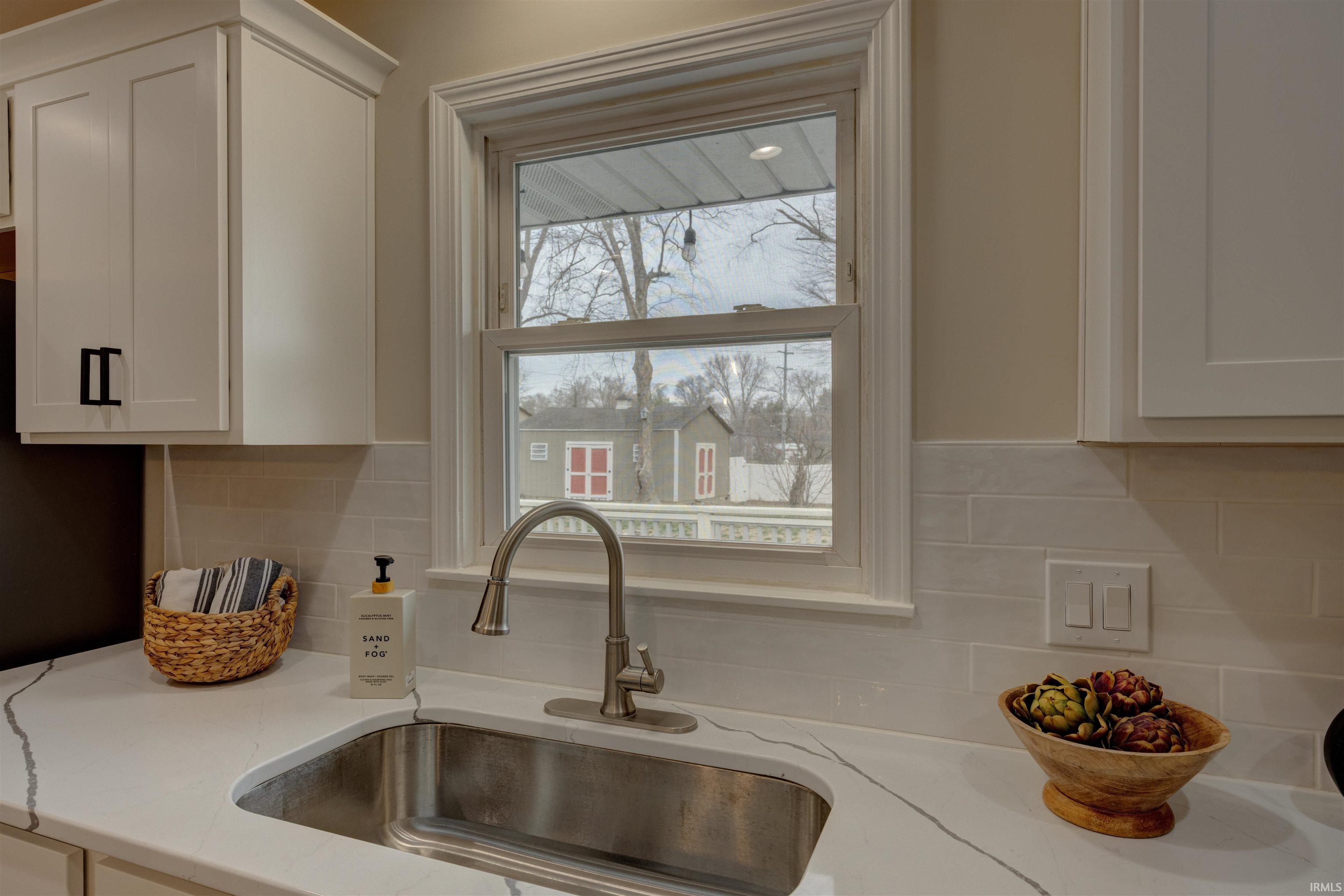 630 East Main Street Newburgh, IN 47630 - Photo 15 of 32