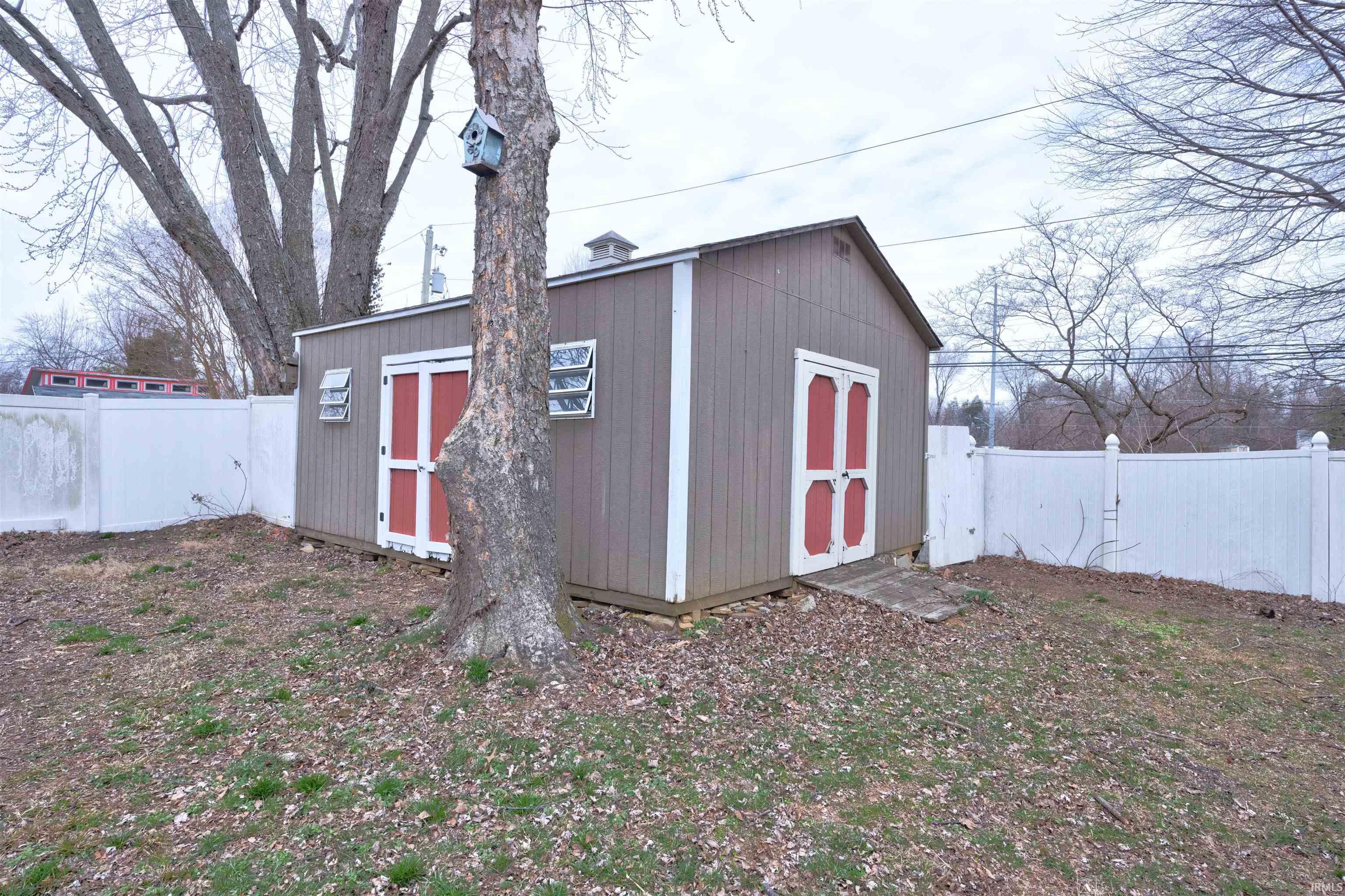 630 East Main Street Newburgh, IN 47630 - Photo 32 of 32