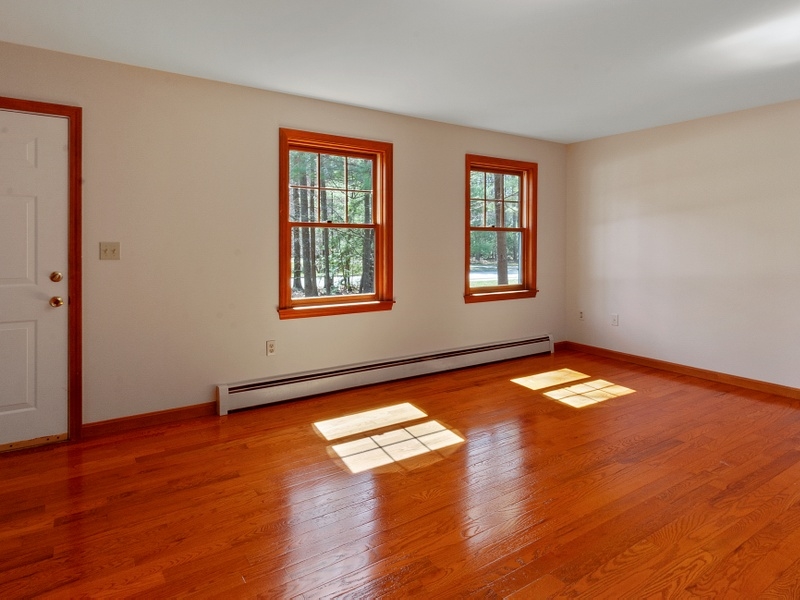 45 North Curtisville Road Concord, NH 03301 - Photo 7 of 22 Gallery Image 7
