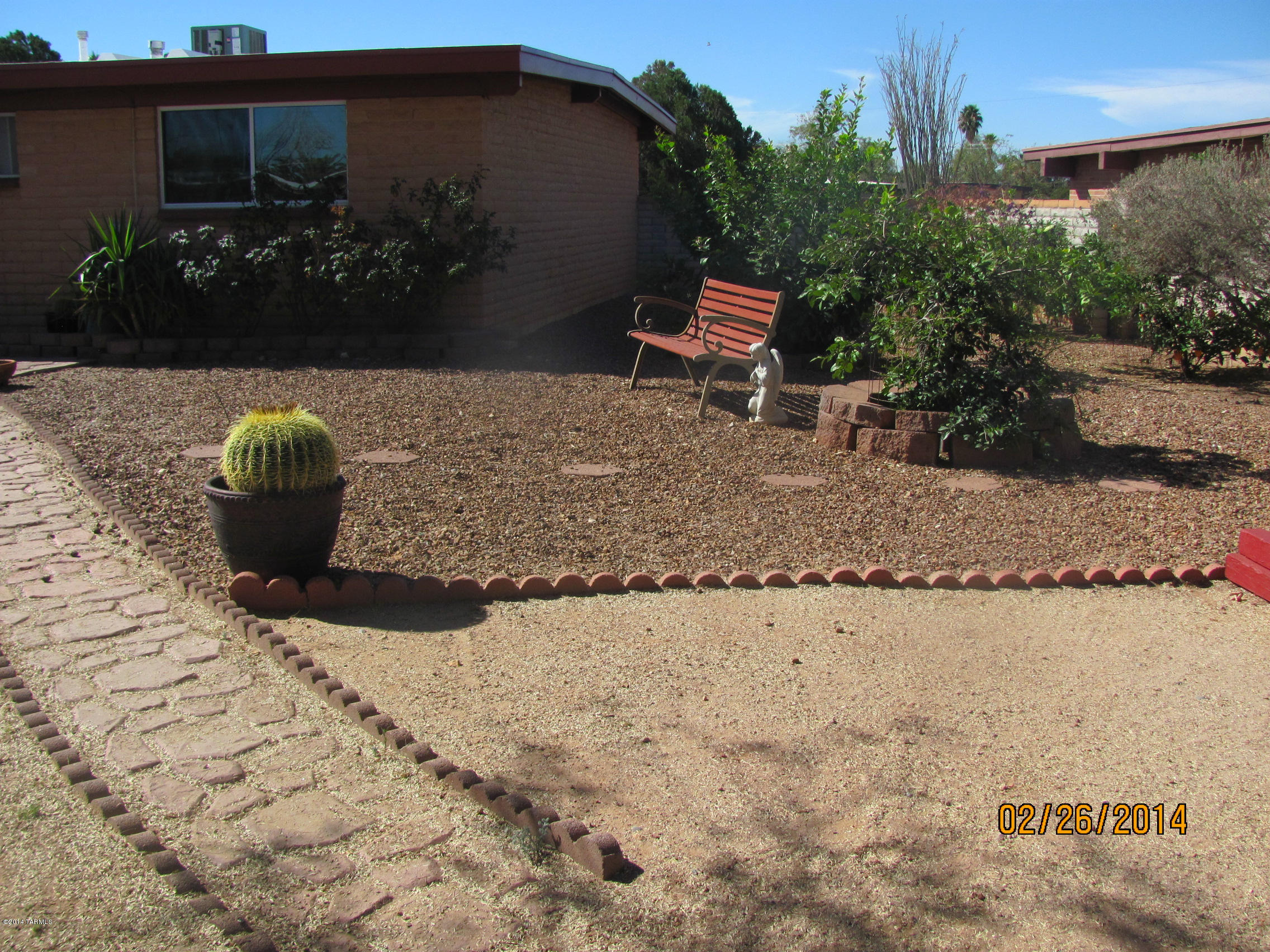 8309 East Rolling Ridge Street Tucson, AZ 85710 - Photo 9 of 35