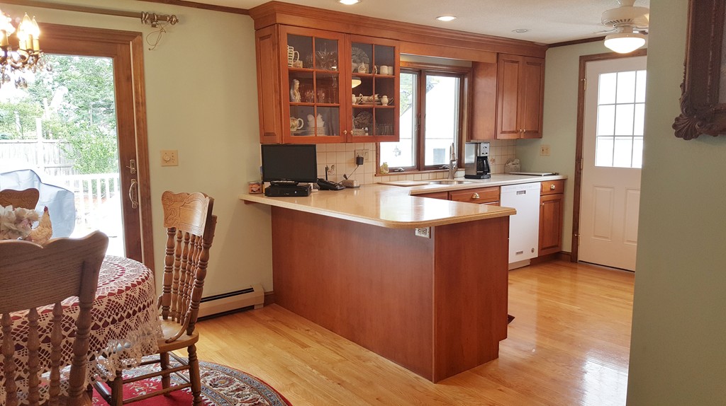 1 Appleton Street Danvers, MA 01923 - Photo 6 of 30 Gallery Image 6
