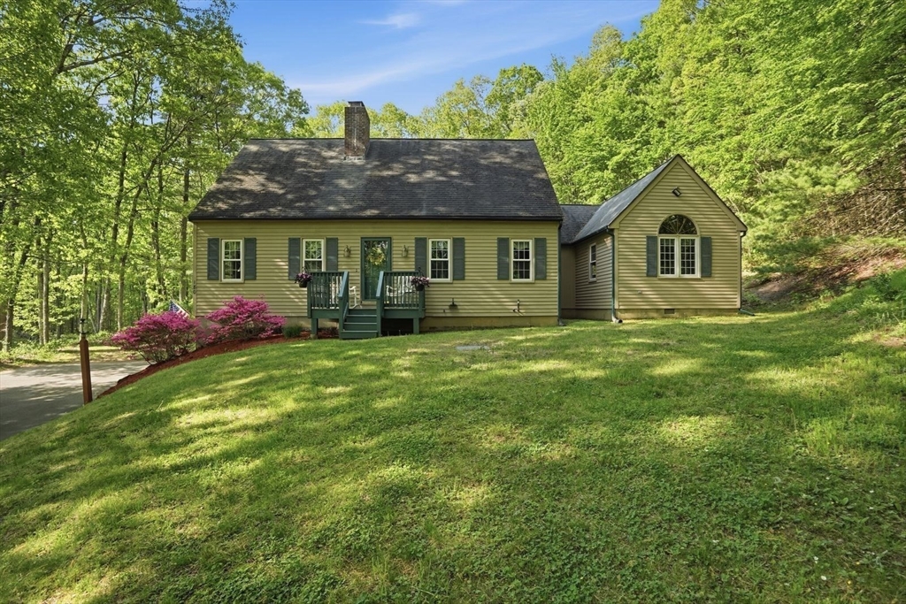 180 Oxford Road Charlton, MA 01507 - Photo 41 of 42