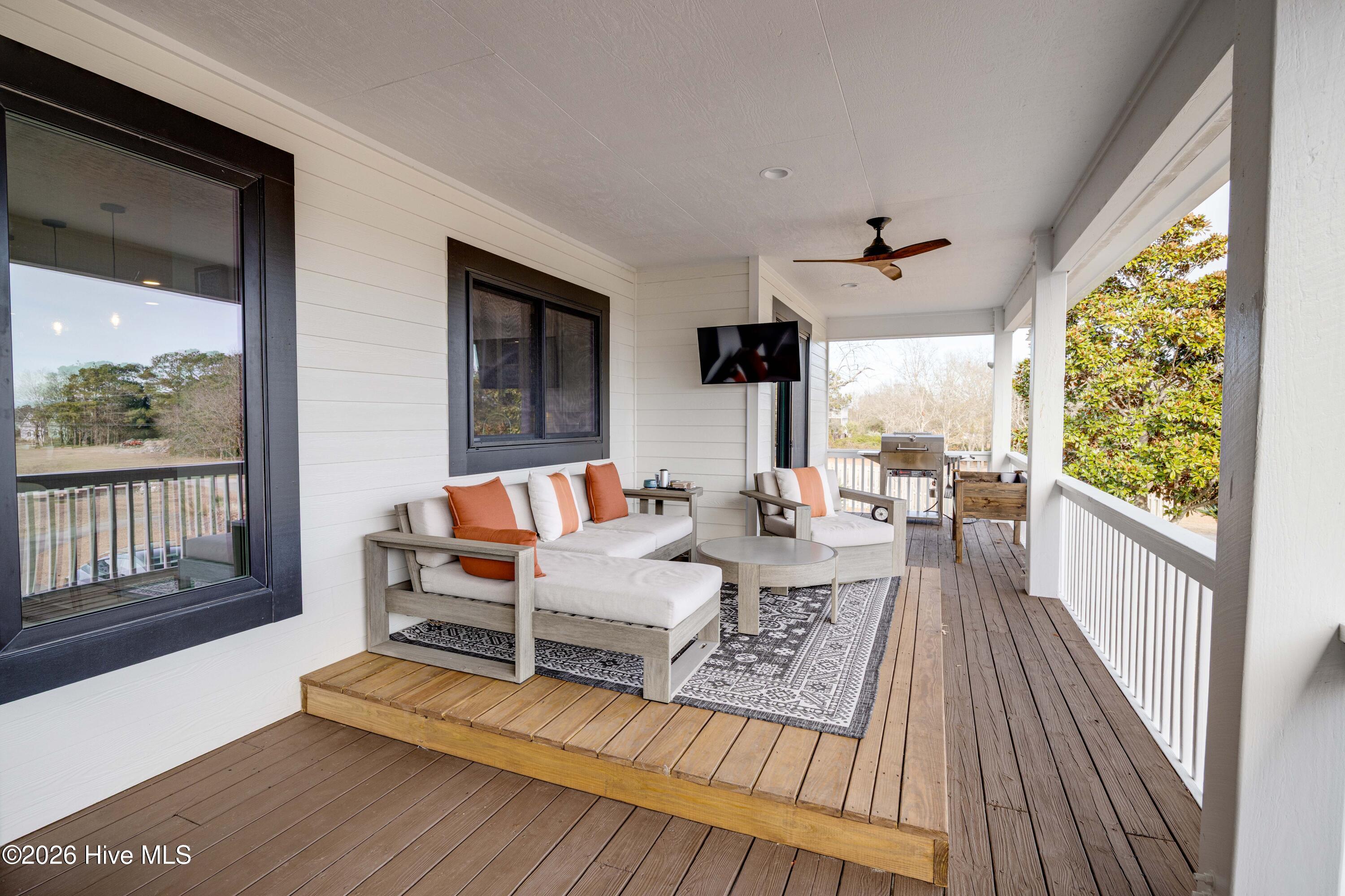 110 Waterway Trail Hampstead, NC 28443 - Photo 15 of 46 IMG_6025HDR