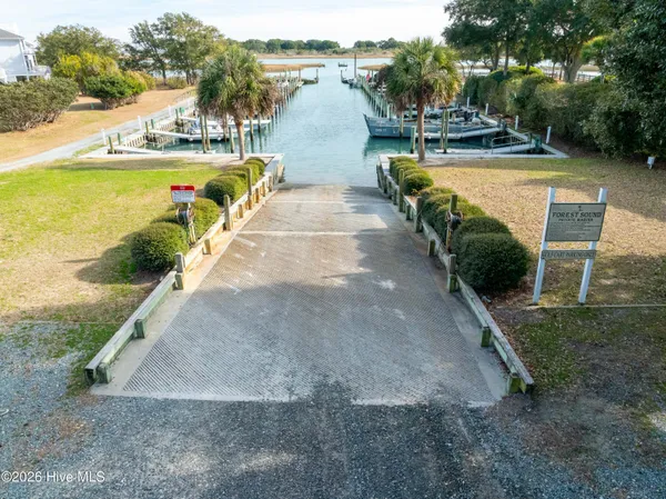 $4,195 | 110 Waterway Trail, Hampstead, NC 28443