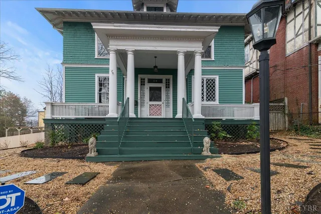 $295,000 | 114 Harrison Street, Lynchburg, VA 24504