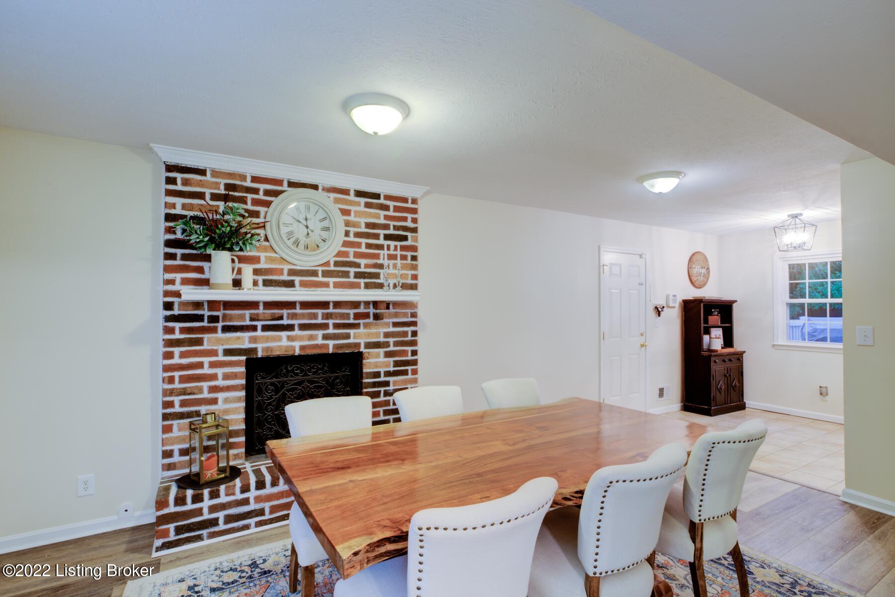 705 Creek Valley Road Louisville, KY 40243 - Photo 15 of 37 1st Floor Dining/Living Area