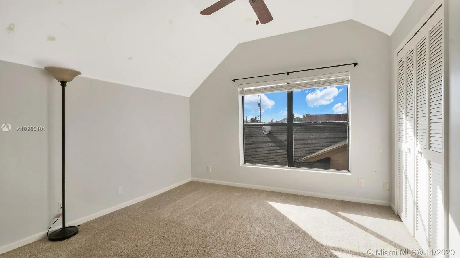 6048 Garrett Street Jupiter, FL 33458 - Photo 27 of 35 IMG_2009