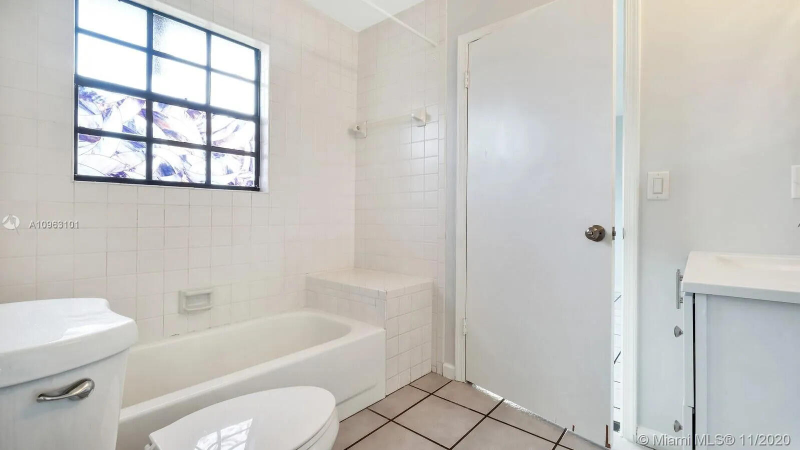 6048 Garrett Street Jupiter, FL 33458 - Photo 31 of 35 IMG_2013