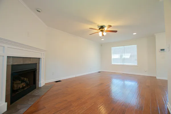 $1,800 | 3626 Fox Tail Drive, Clarksville, TN 37040