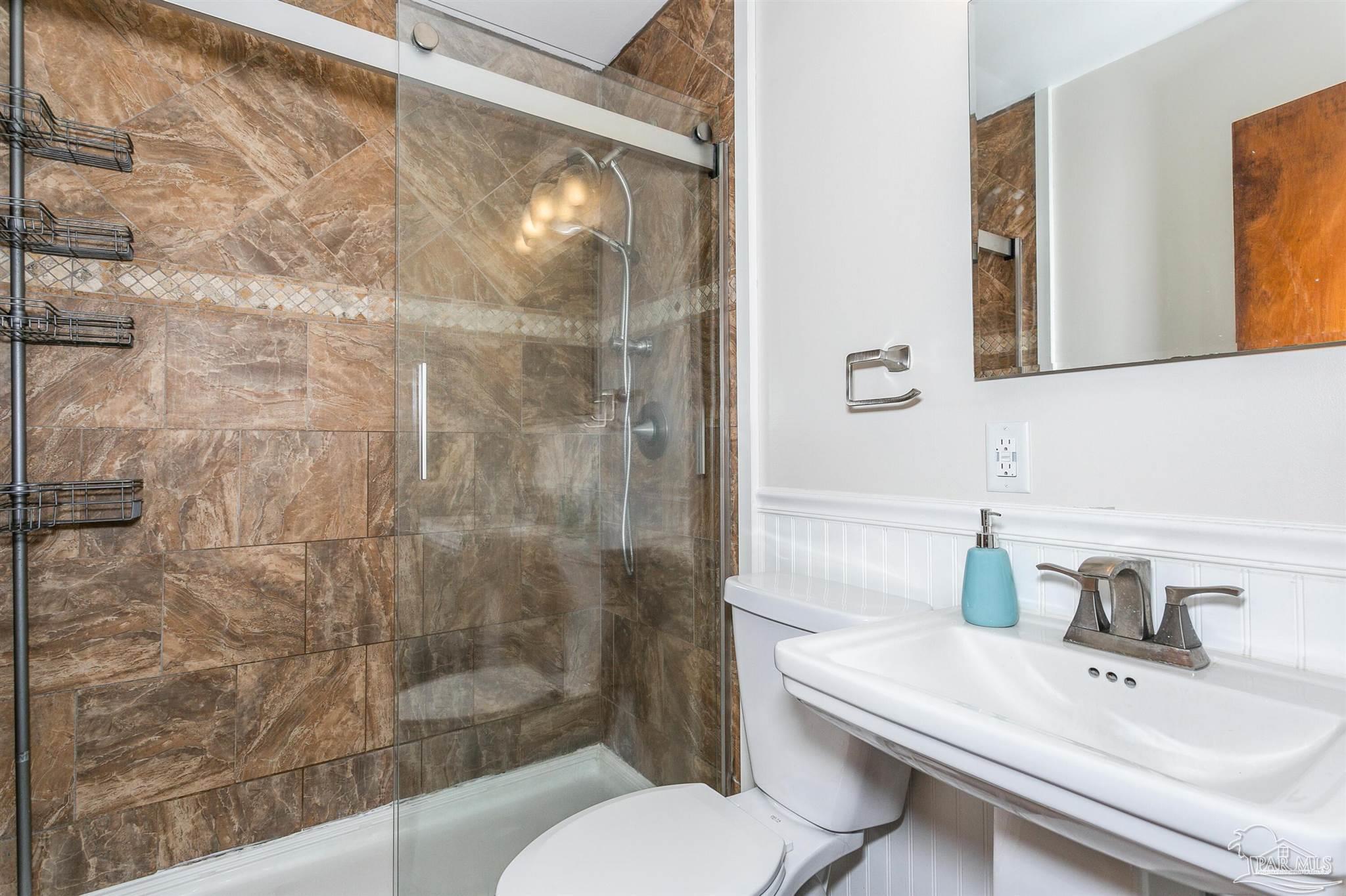 4682 Cerny Road Pensacola, FL 32526 - Photo 9 of 18 Gallery Image 9
