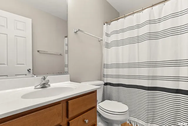 $319,900 | 1941 Colt Drive, Washington, IL 61571