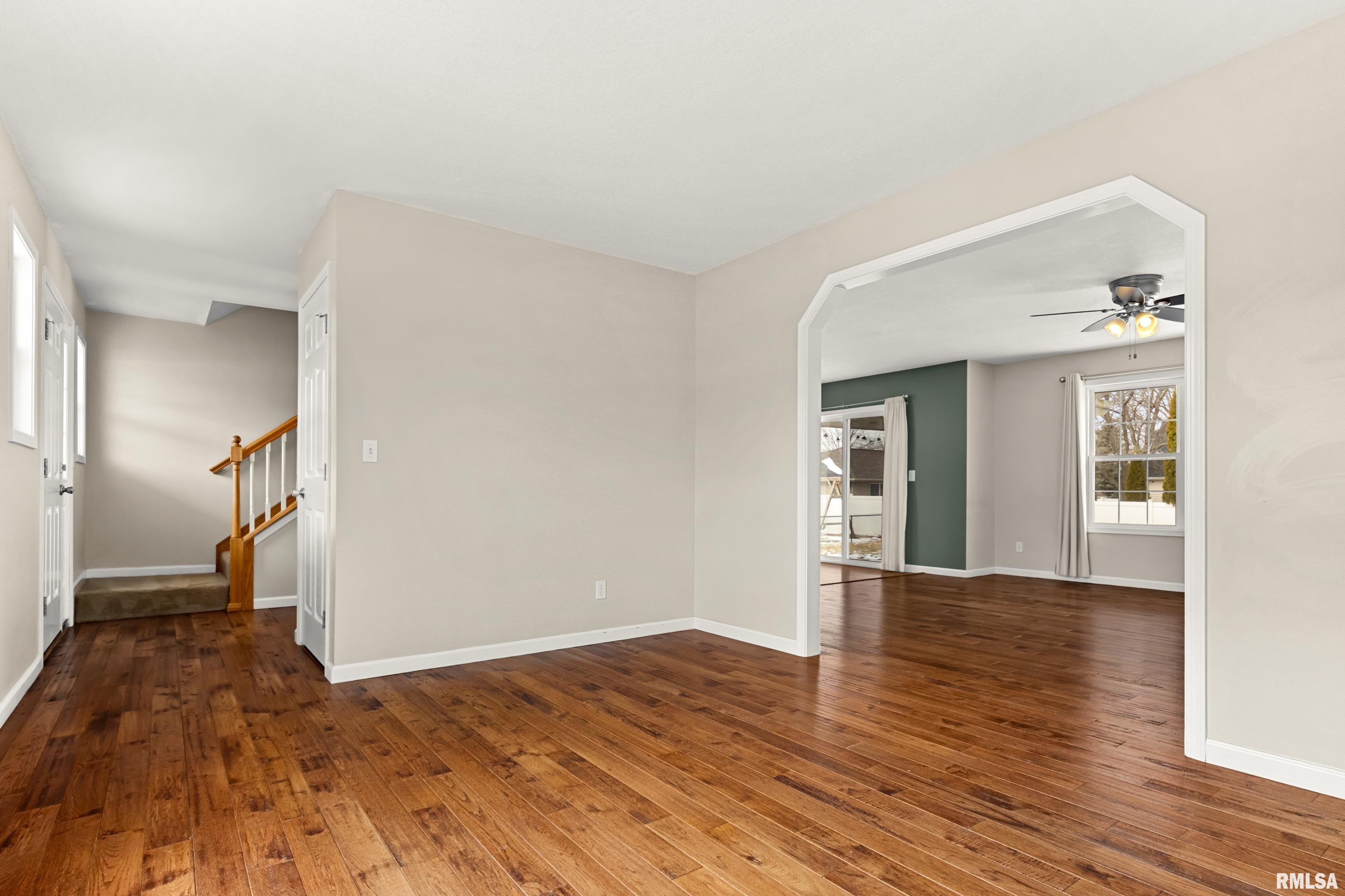 1941 Colt Drive Washington, IL 61571 - Photo 7 of 41