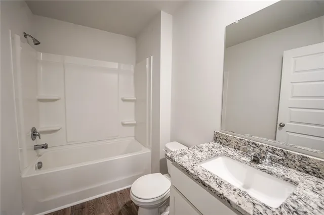 $2,500 | 412 Coconut Drive, Bloomingdale, GA 31302