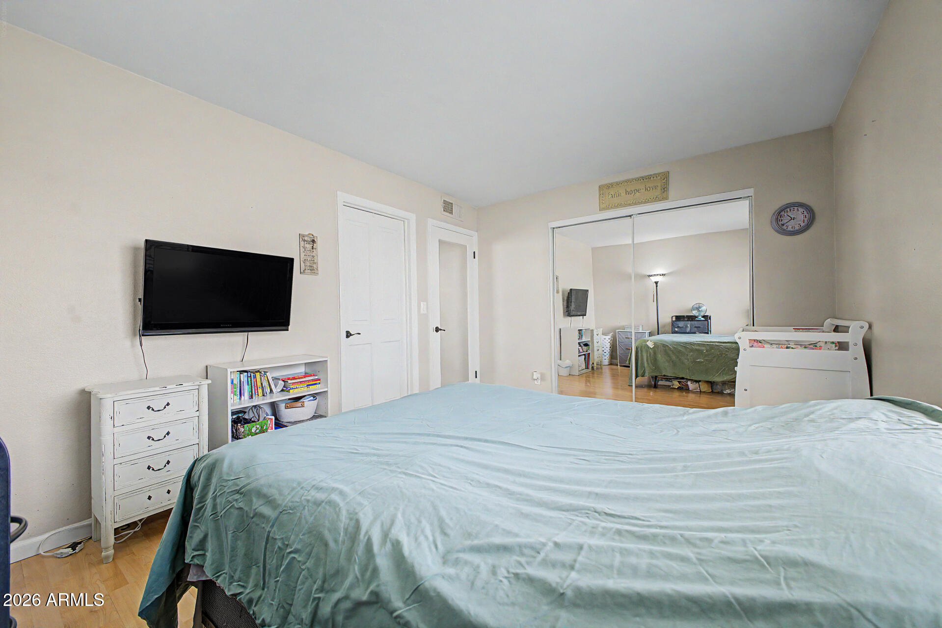 1118 East Utopia Road Phoenix, AZ 85024 - Photo 20 of 30 19 - Utopia