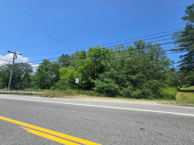 $65,000 | 1944 South Lisbon Road, Lewiston, ME 04240