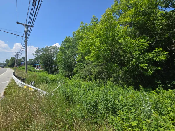 $65,000 | 1944 South Lisbon Road, Lewiston, ME 04240
