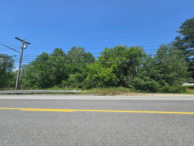 $65,000 | 1944 South Lisbon Road, Lewiston, ME 04240