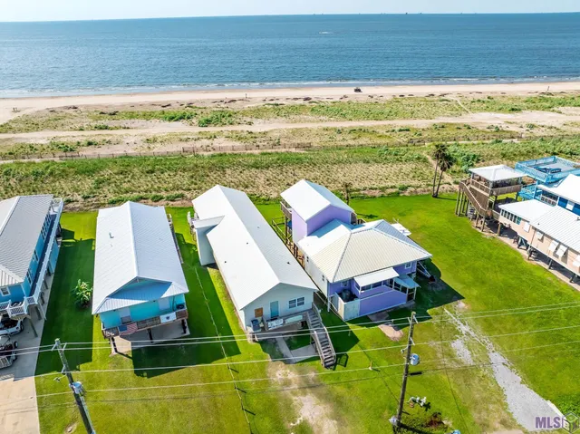$539,000 | 2828 Highway 1, Grand Isle, LA 70358