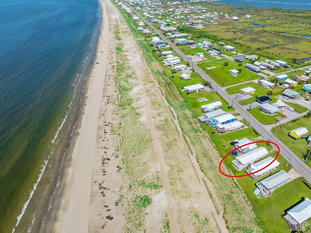 $539,000 | 2828 Highway 1, Grand Isle, LA 70358
