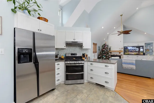 $949,900 | 105 Kay Court, Kill Devil Hills, NC 27948